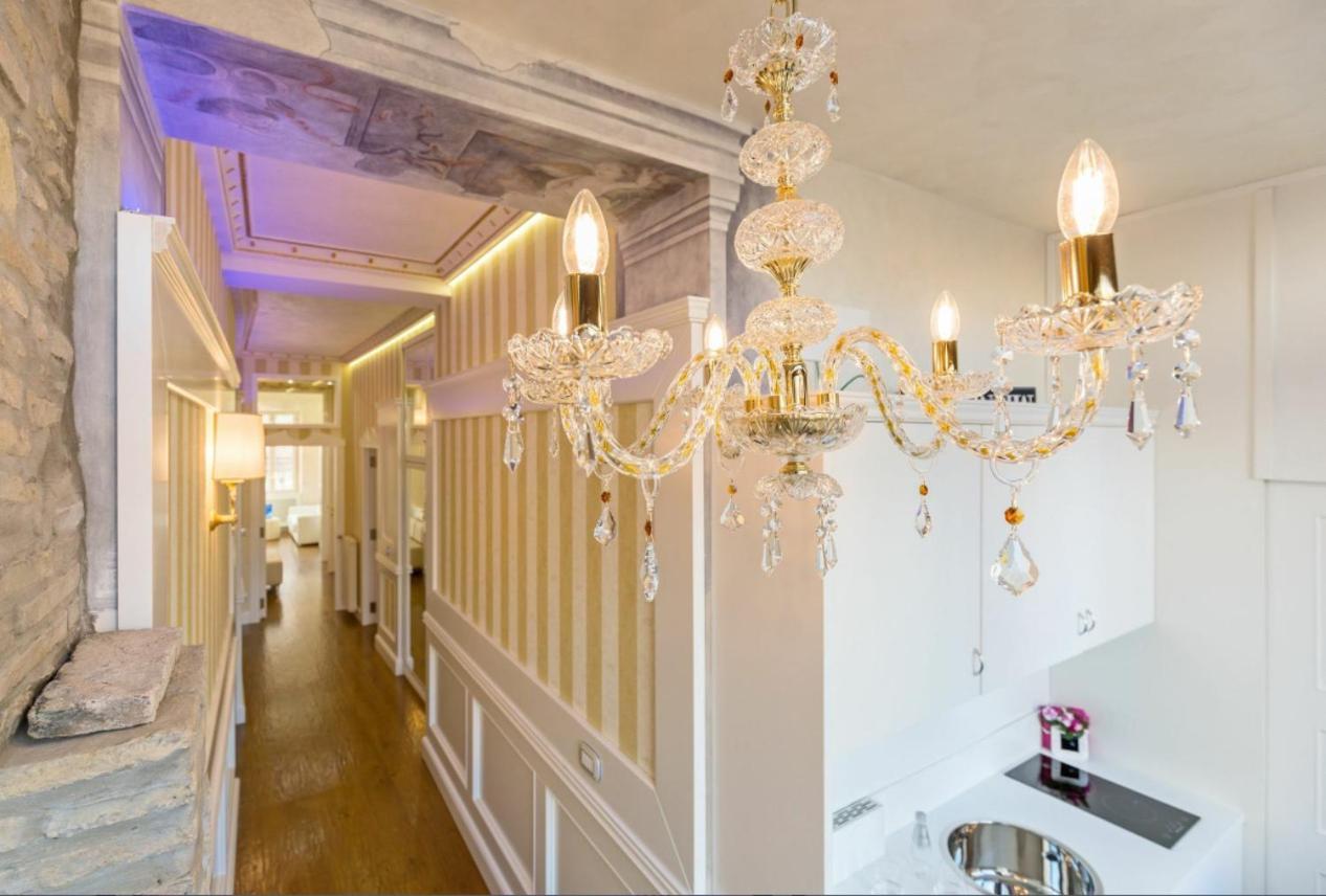 Piazza Venezia Luxury Suite Rome Exterior photo