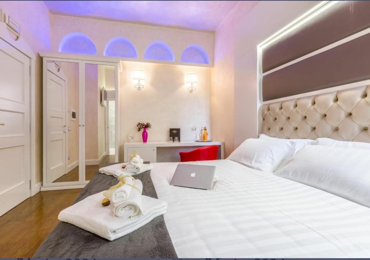 Piazza Venezia Luxury Suite Rome Exterior photo
